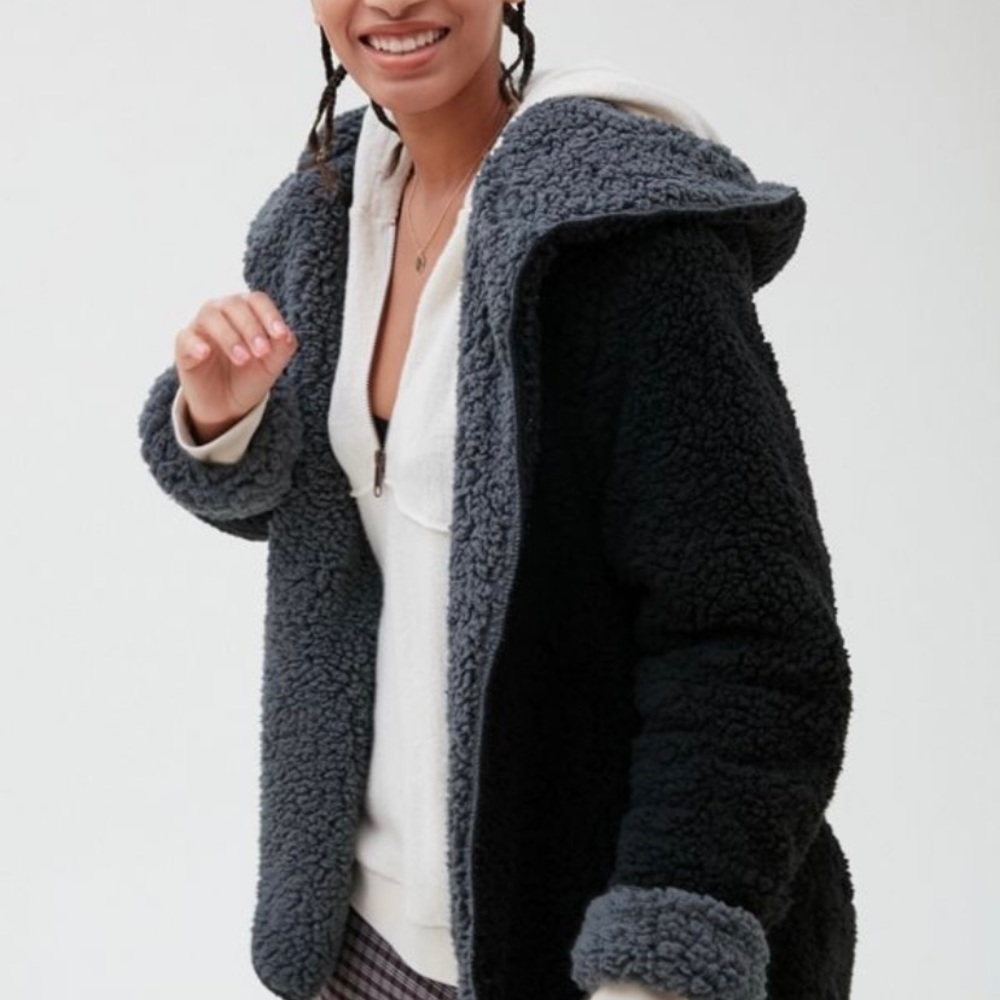 BDG Carmella Reversible Teddy Jacket M/L